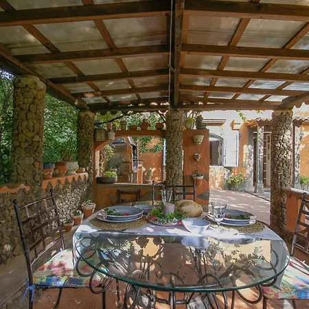 Matos Pool And Garden Nyaraló *